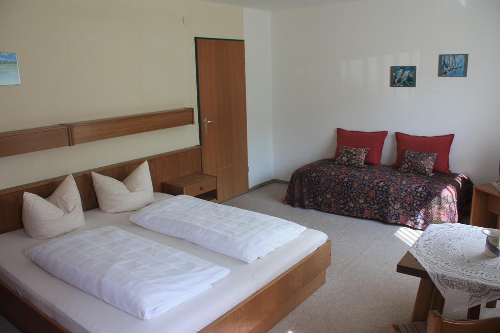 Marias Pension Falkenstein  Zimmer foto